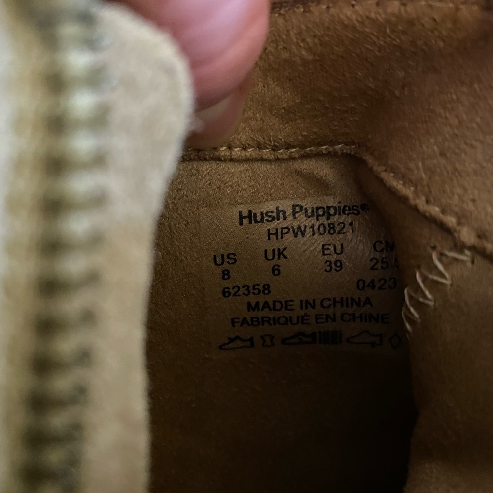 Hush Puppies Ankle Bootie Tan Womens Size 8 Heeled Suede - Picture 3 of 8